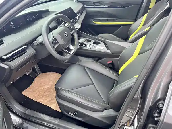 Changan UNI-V 2022