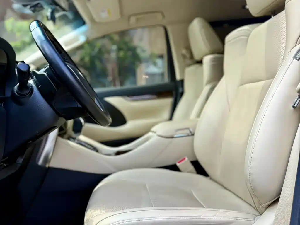 Toyota Alphard 2022 — фото 8