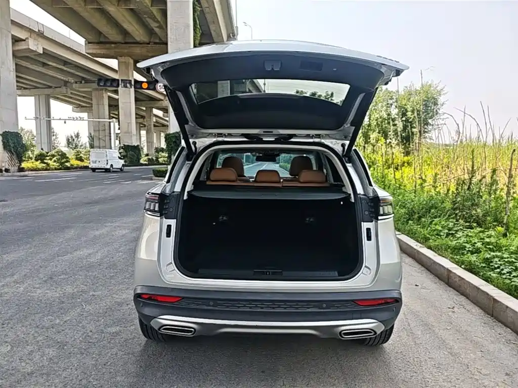 BAIC X7 2020 — фото 19