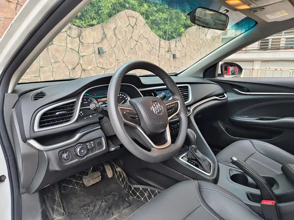 Buick Excelle 2023 — фото 18