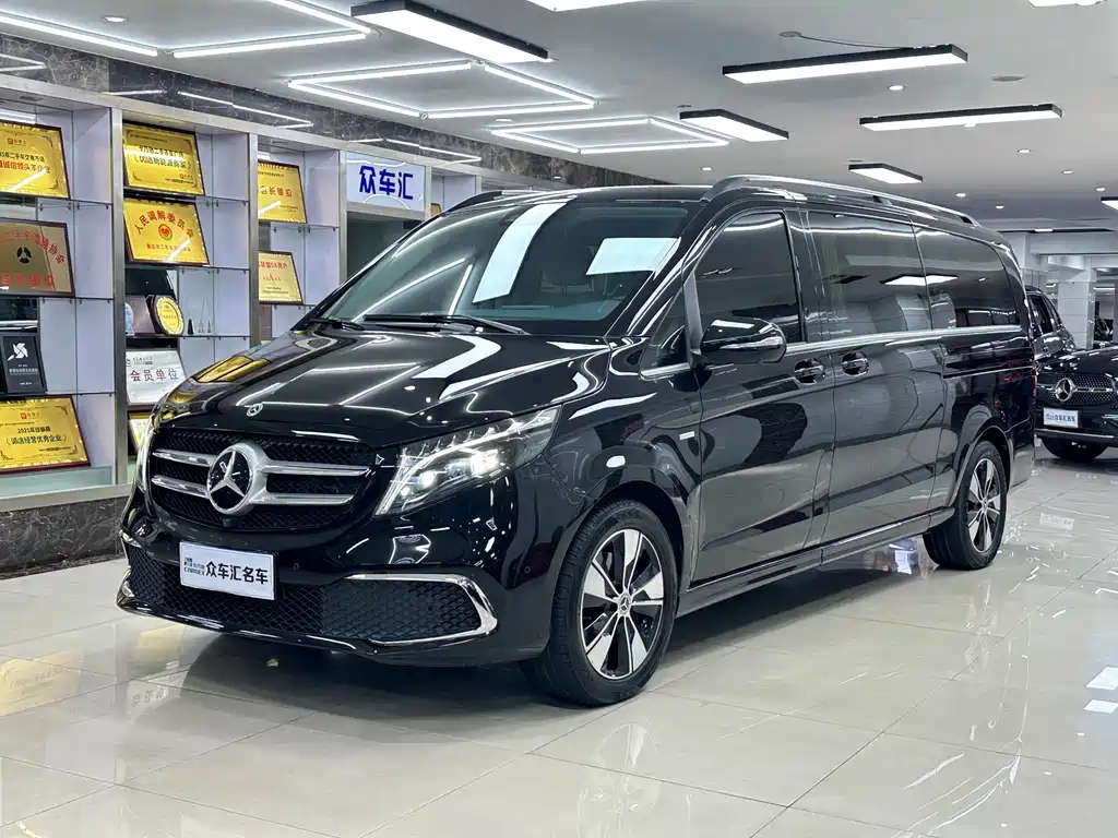 Mercedes-Benz V-Class 2023