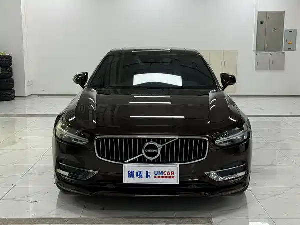 Volvo S90 2019