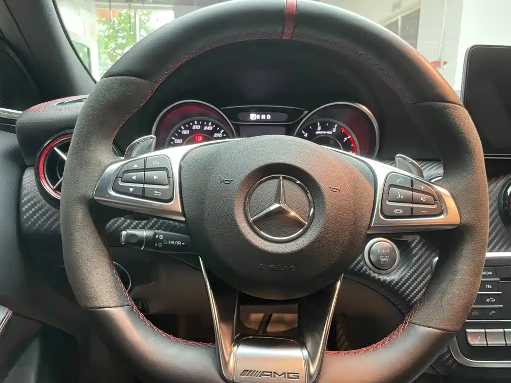 Mercedes-Benz A-Class AMG 2017 — фото 11