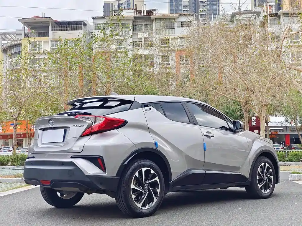 Toyota IZOA 2019 — фото 6