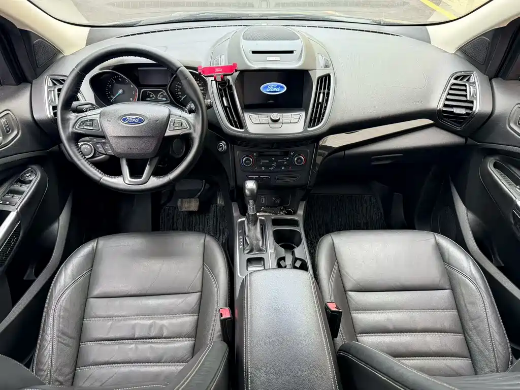 Ford Kuga 2017 — фото 5