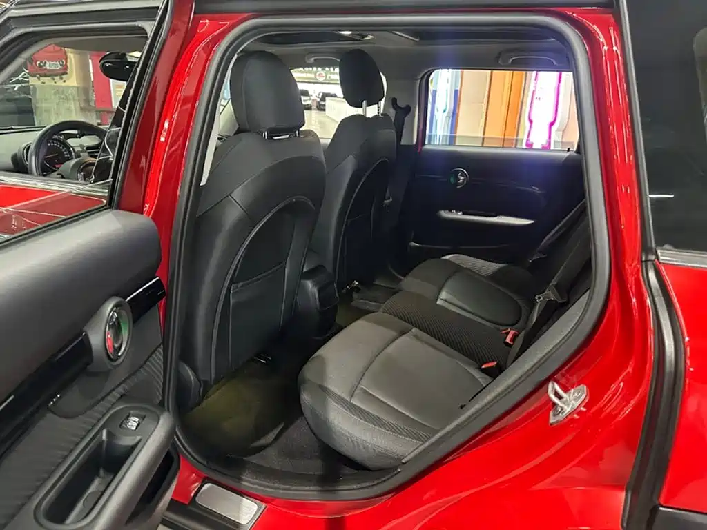 MINI Clubman 2016 — фото 19