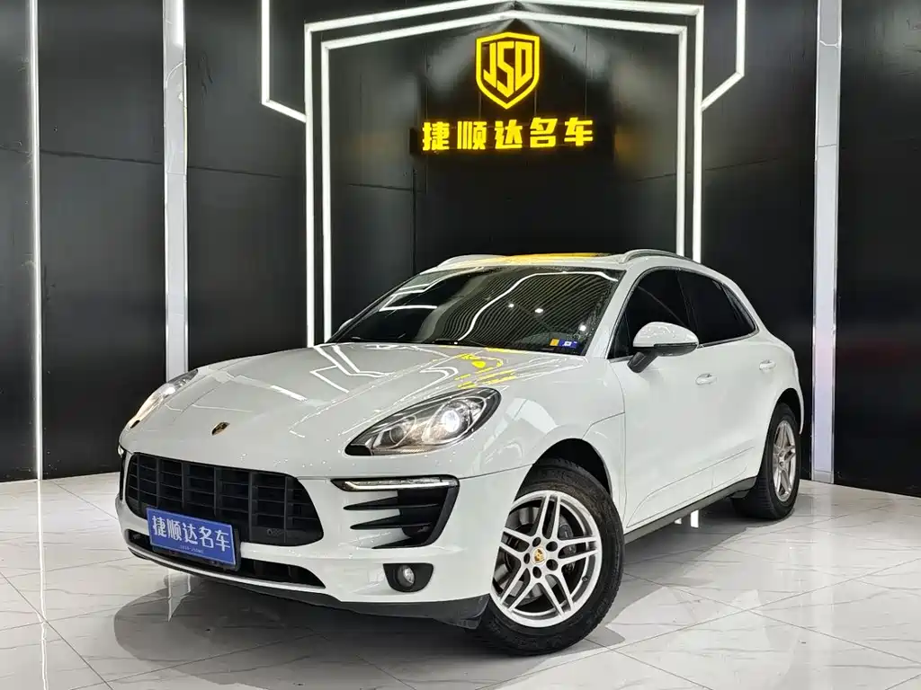 Porsche Macan 2016 — фото 1