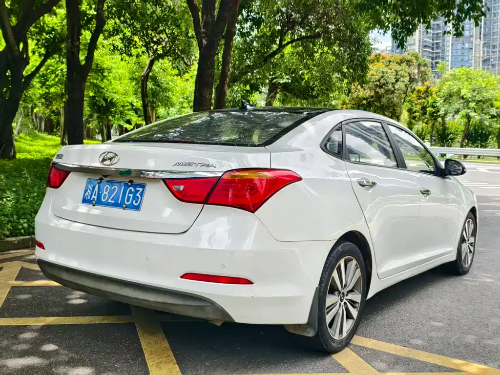 Hyundai Mistra 2016 — фото 11