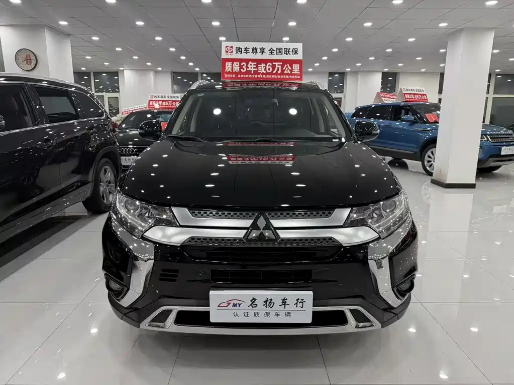 Mitsubishi Outlander 2021