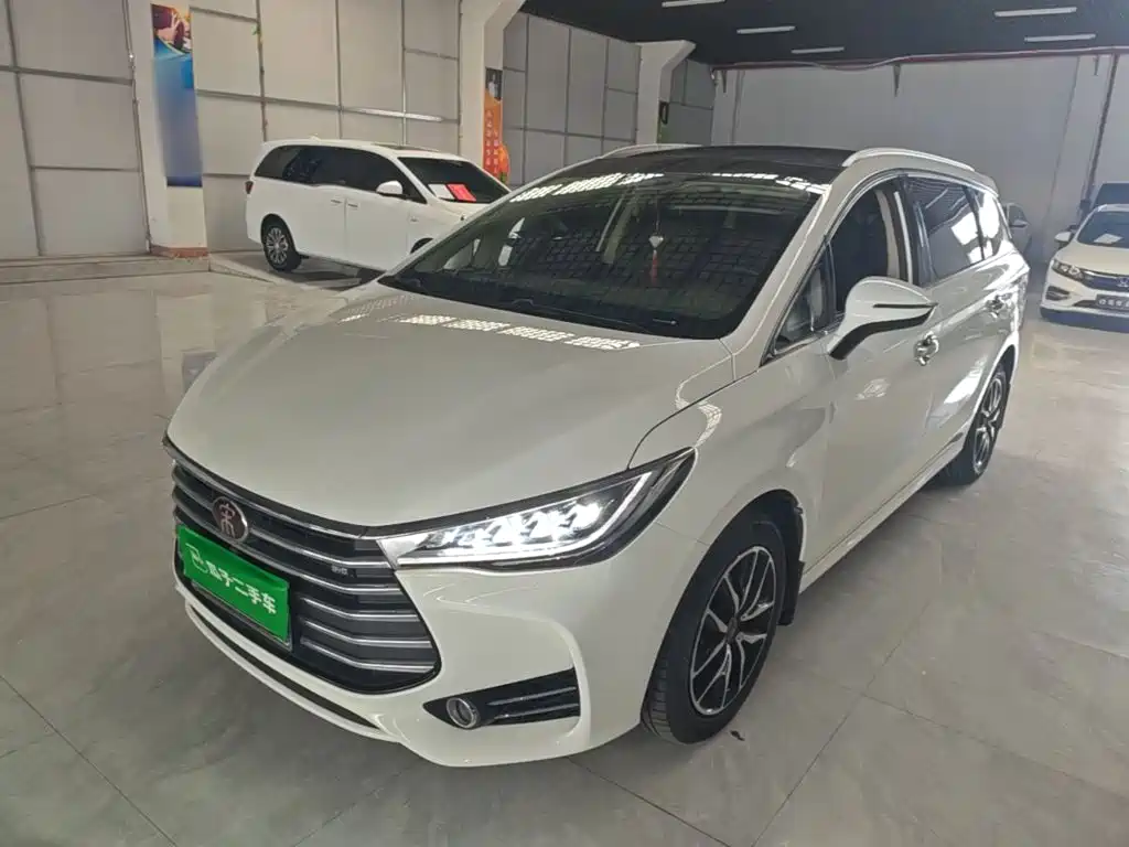 BYD Song MAX 2019 — фото 1