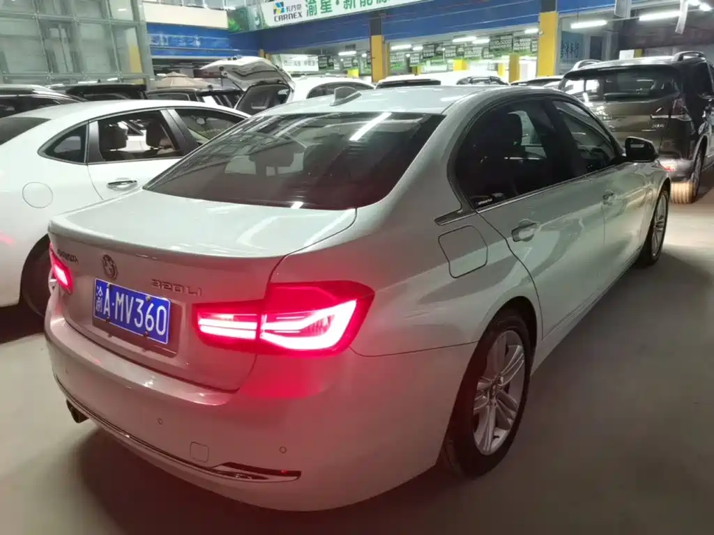 BMW 3 Series 2017