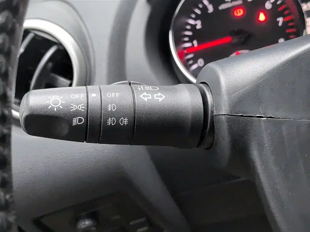 Nissan Qashqai 2013 — фото 21