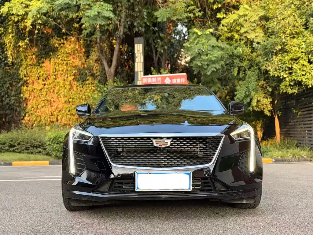 Cadillac CT6 2022 — фото 2