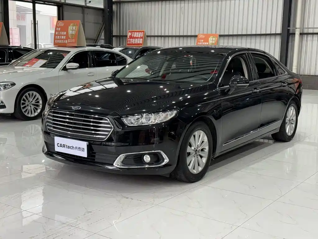 Ford Taurus 2016