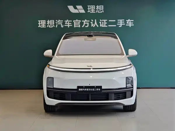 Li Auto L9 2025