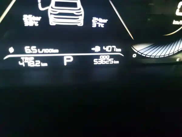 Geely Emgrand 2023