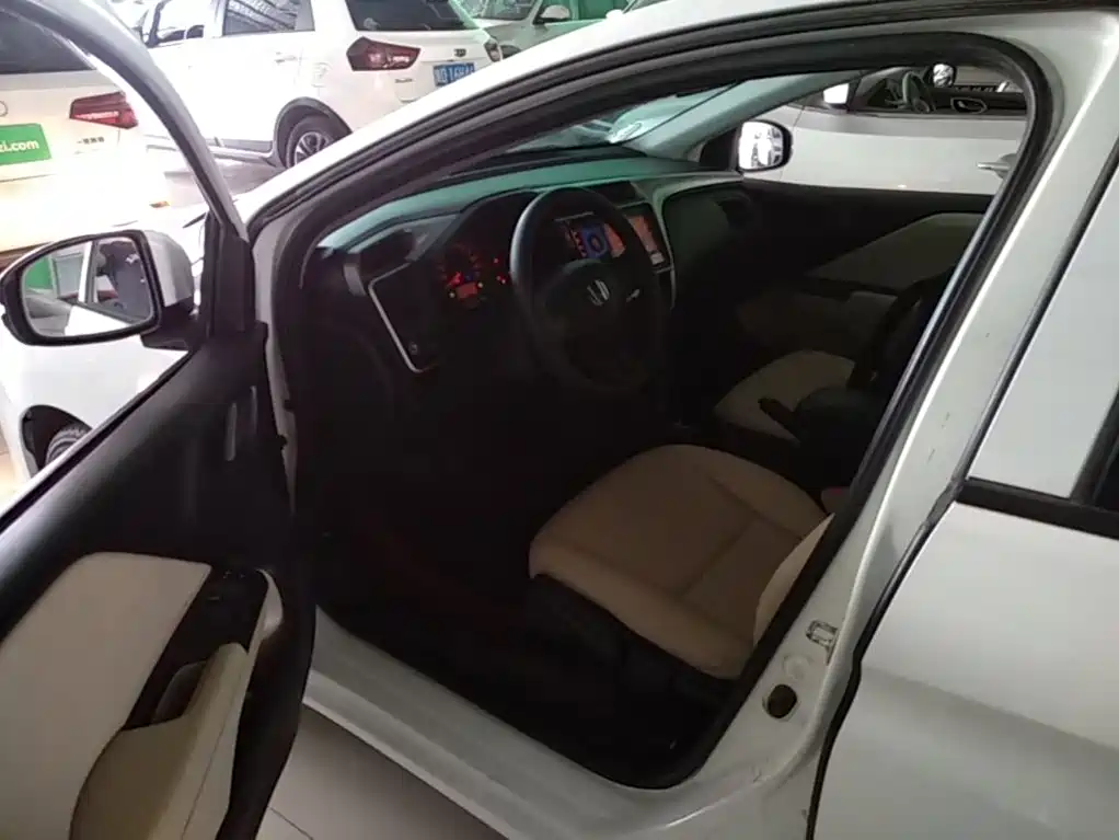 Honda City 2018 — фото 15
