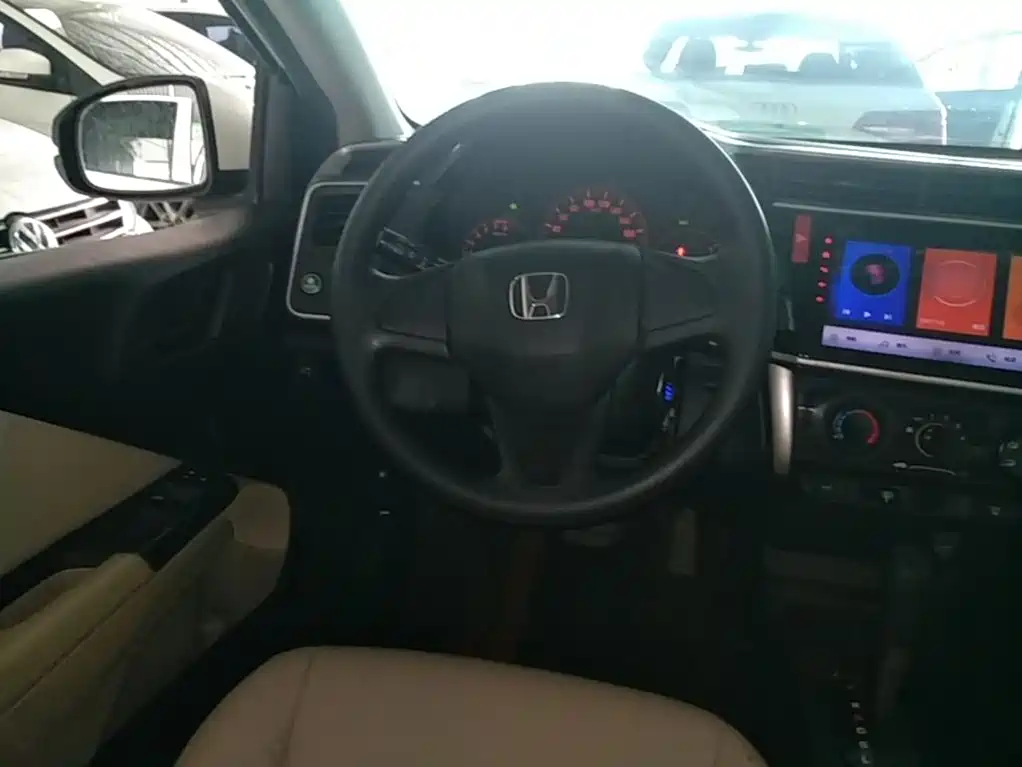 Honda City 2018 — фото 11