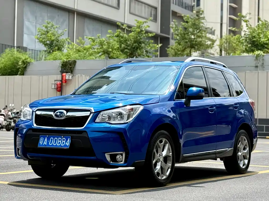 Subaru Forester 2015 — фото 8