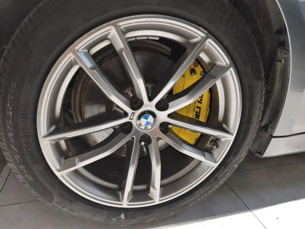 BMW 5 Series 2020