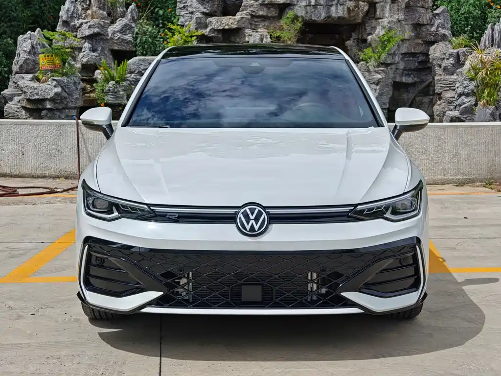 Volkswagen Golf 2026