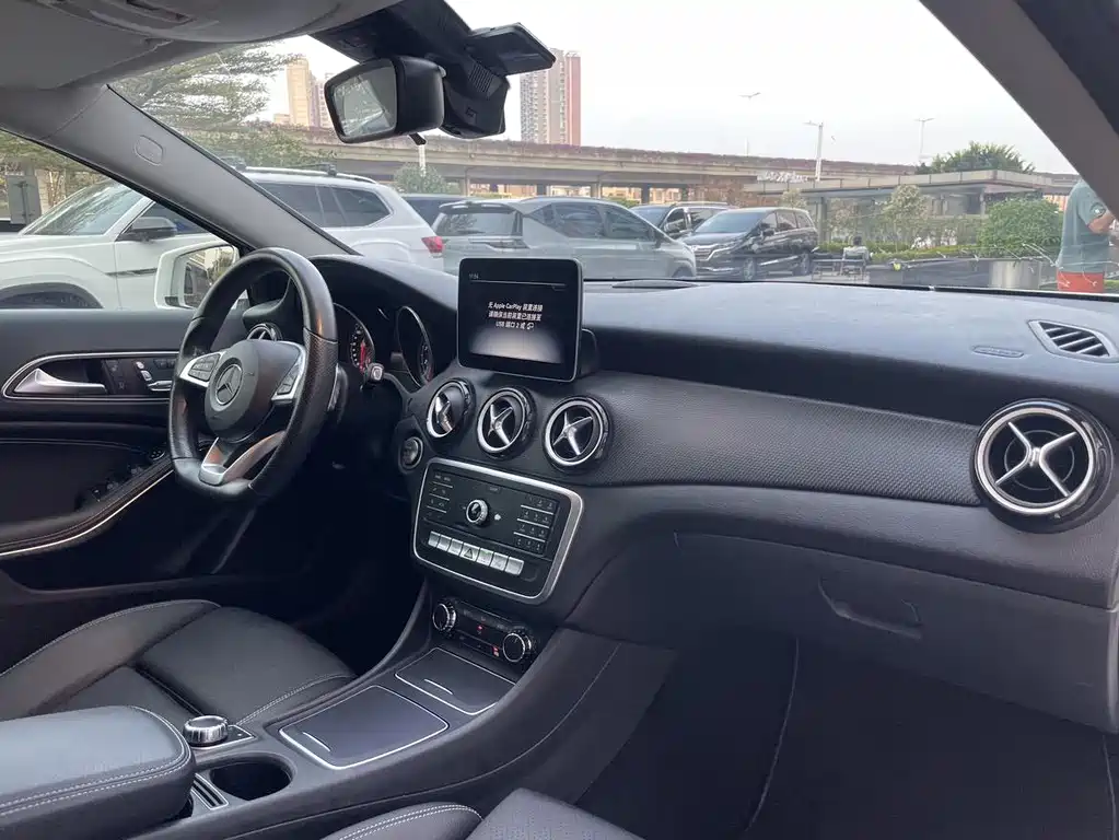 Mercedes-Benz GLA 2019 — фото 8