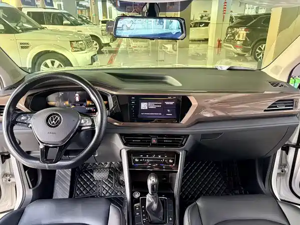 Volkswagen Tharu 2022