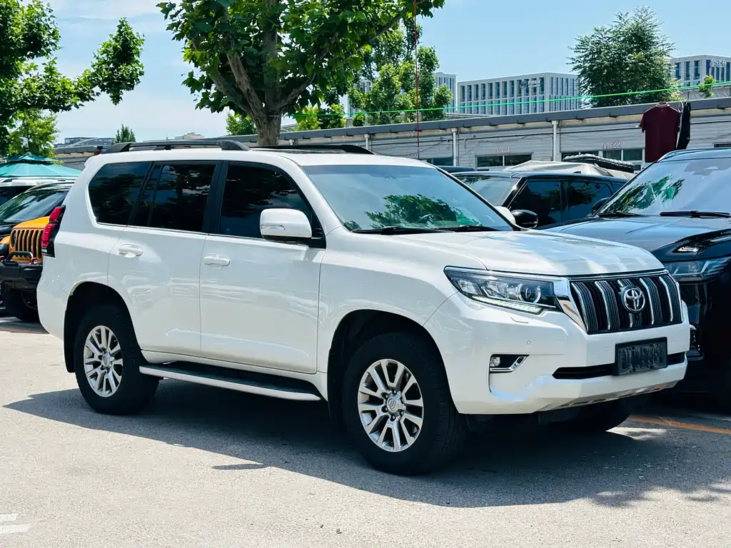 Toyota Prado 2019 — фото 3