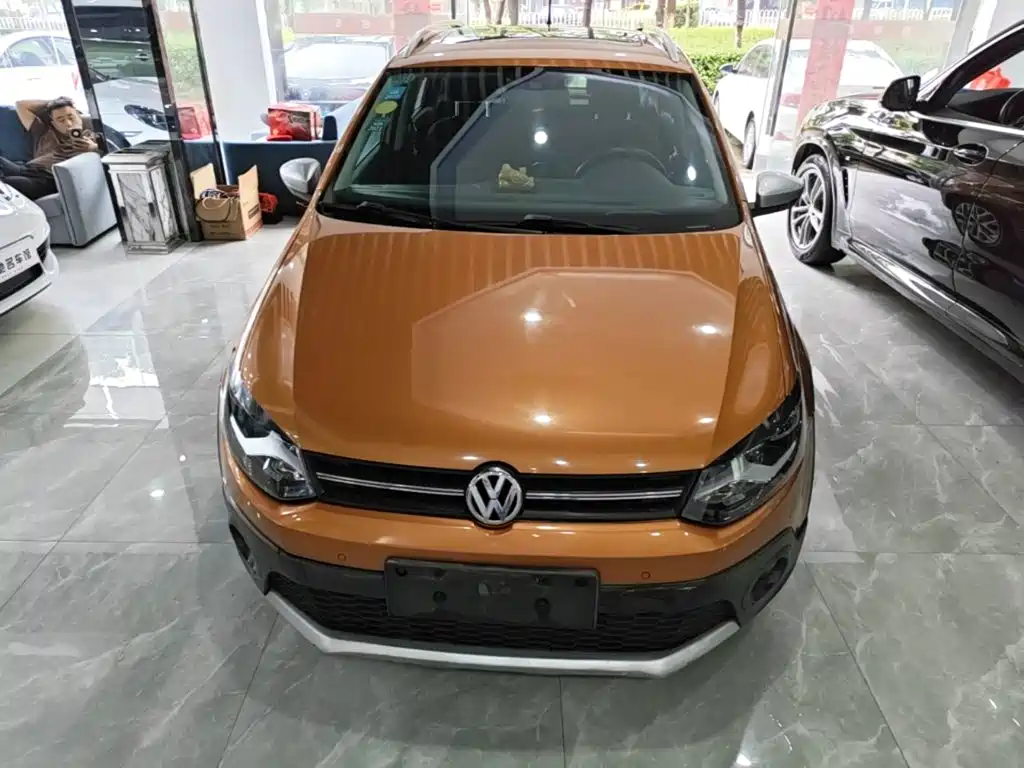 Volkswagen Polo 2015