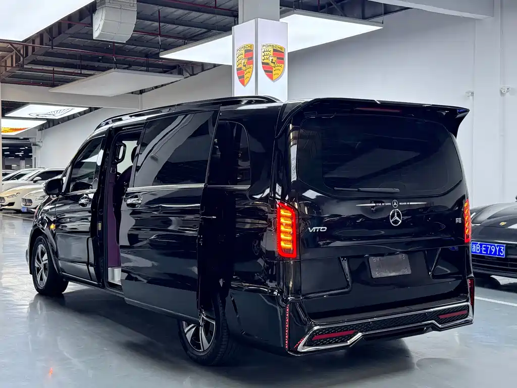 Mercedes-Benz Vito 2019 — фото 37