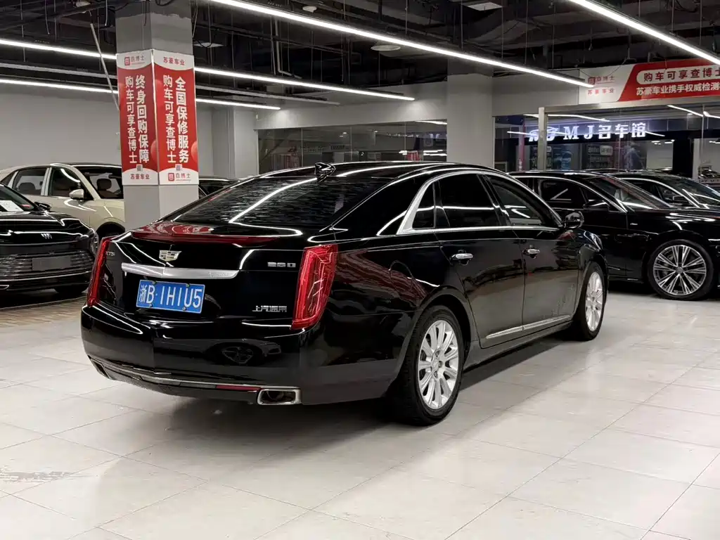 Cadillac XTS 2017 — фото 3
