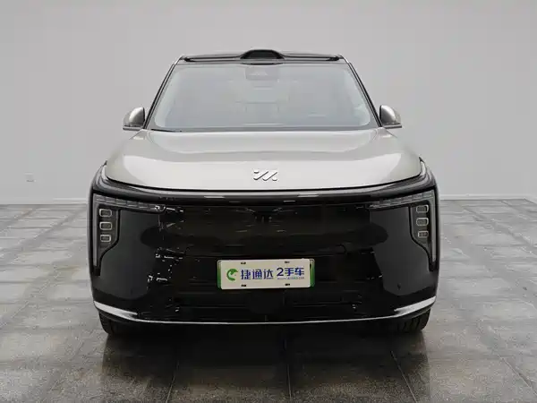 IM Motors LS9 2025