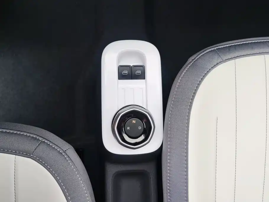 Geely Galaxy Panda 2025 — фото 16