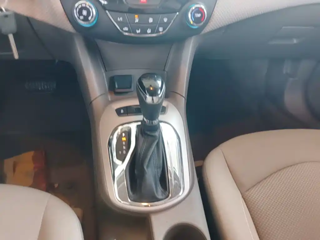 Chevrolet Cruze 2016 — фото 14