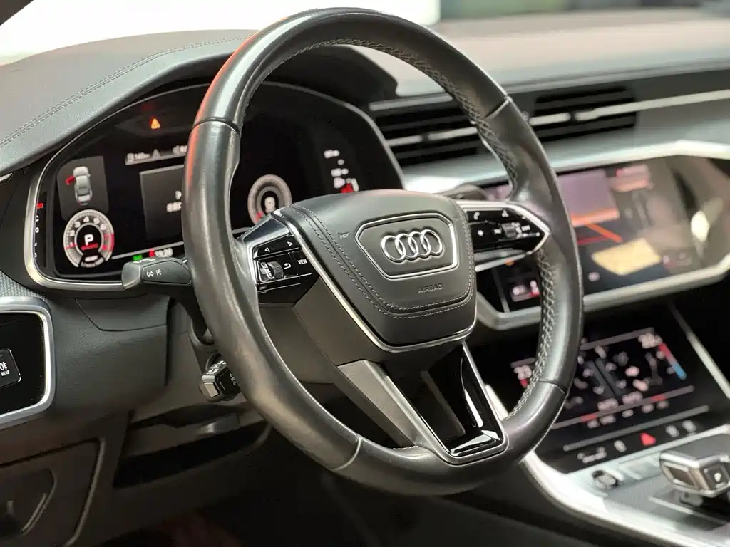 Audi A6L 2023