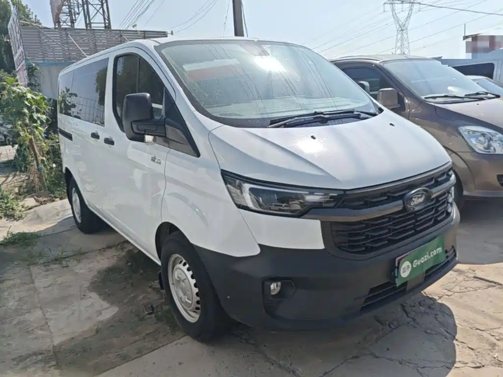 Ford Transit 2023
