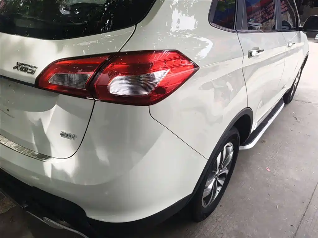 BAIC Senova X65 2015 — фото 8