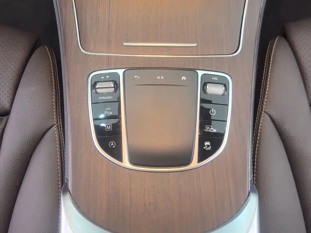 Mercedes-Benz GLC 2021 — фото 17