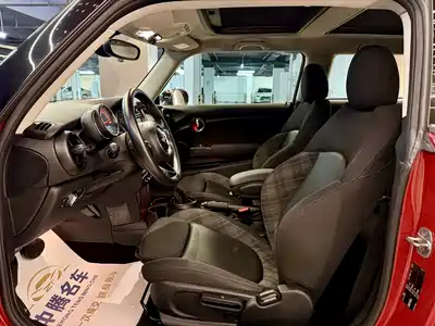 MINI MINI 2018