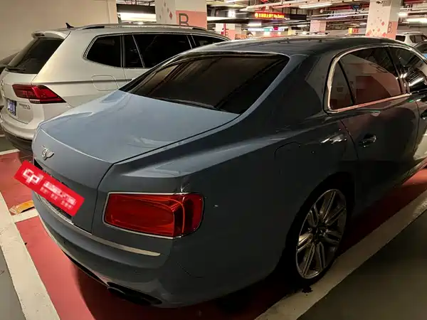 Bentley Flying Spur 2017