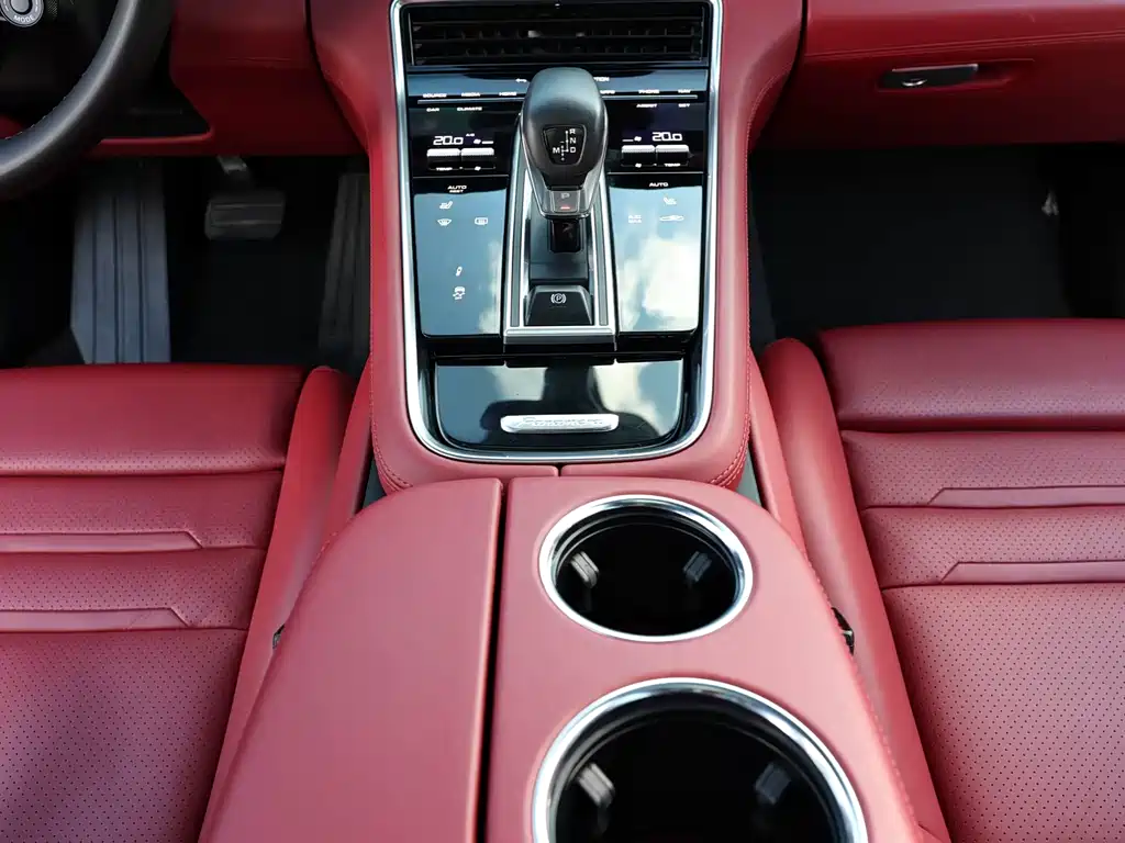 Porsche Panamera 2022 — фото 11