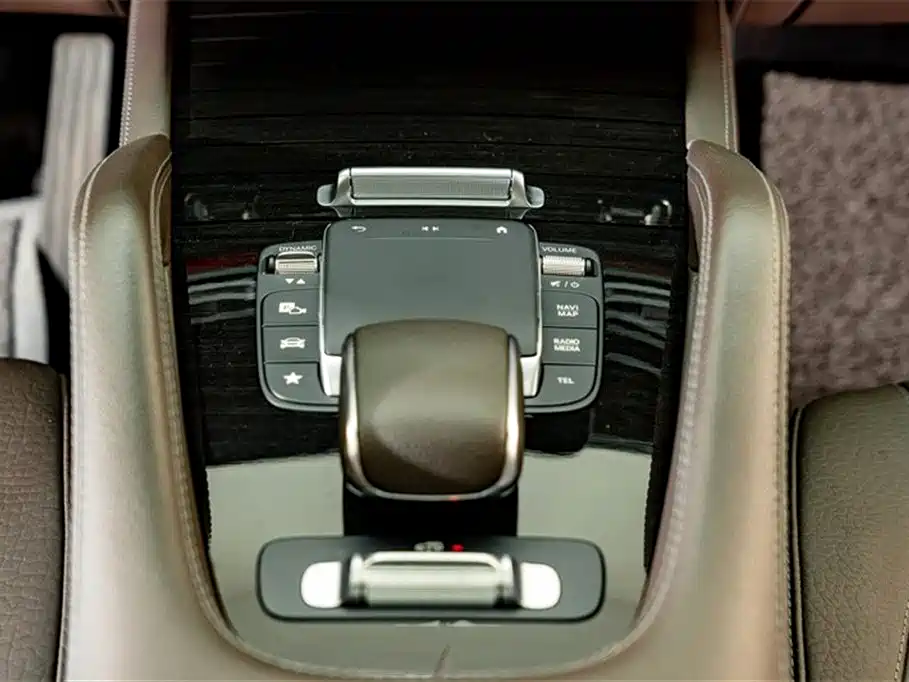 Mercedes-Benz GLS 2021 — фото 15