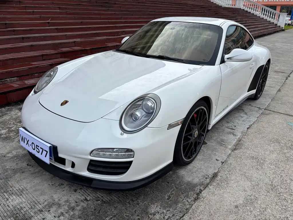 Porsche 911 2013 — фото 1