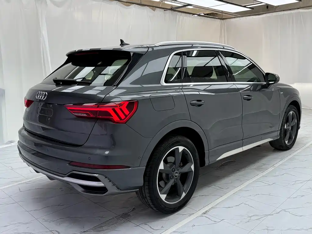 Audi Q3 2022