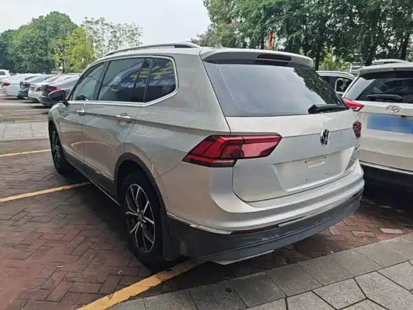 Volkswagen Tiguan L 2018