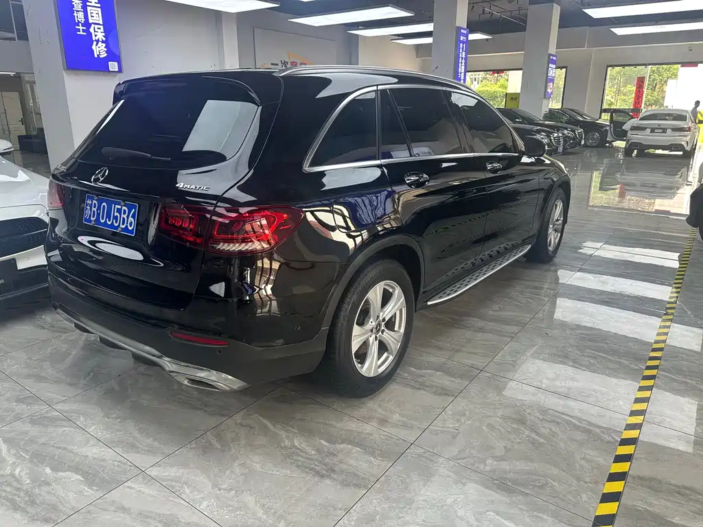 Mercedes-Benz GLC 2020 — фото 13