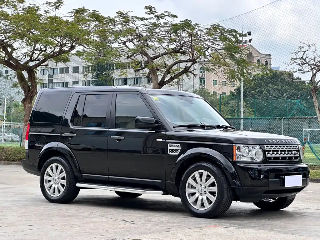 Land Rover Discovery 2012 — фото 2