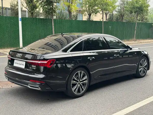 Audi A6L 2020