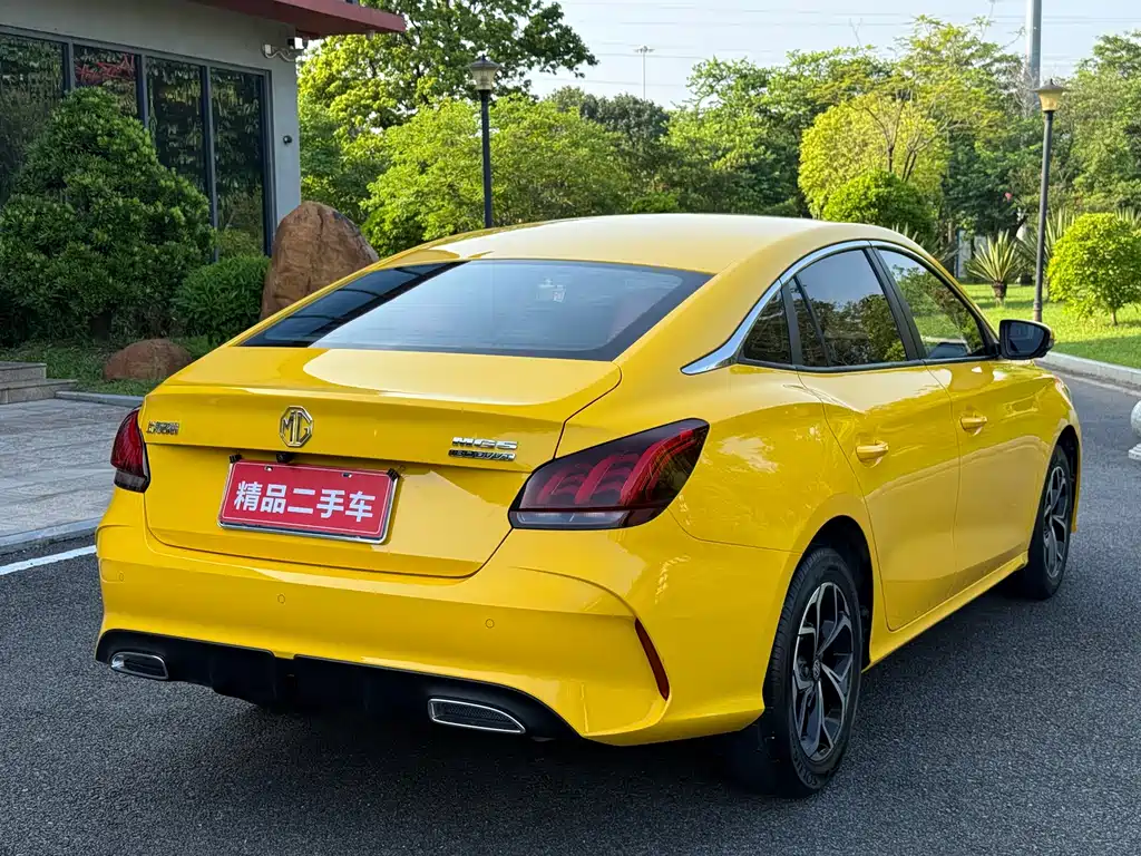 MG MG5 2022