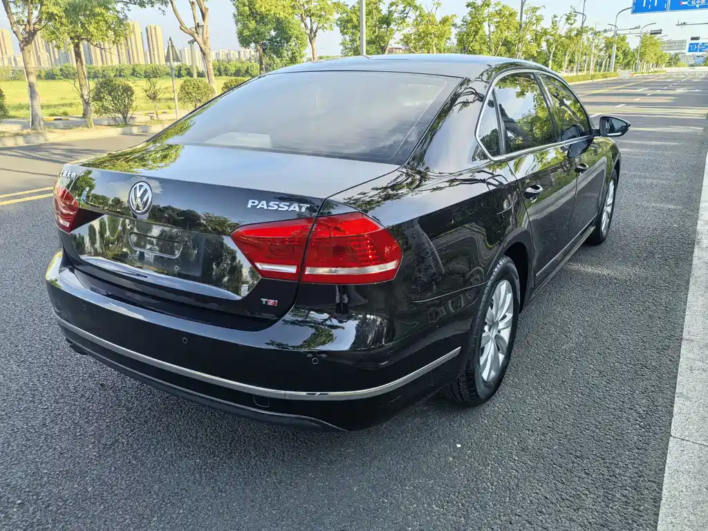 Volkswagen Passat 2013